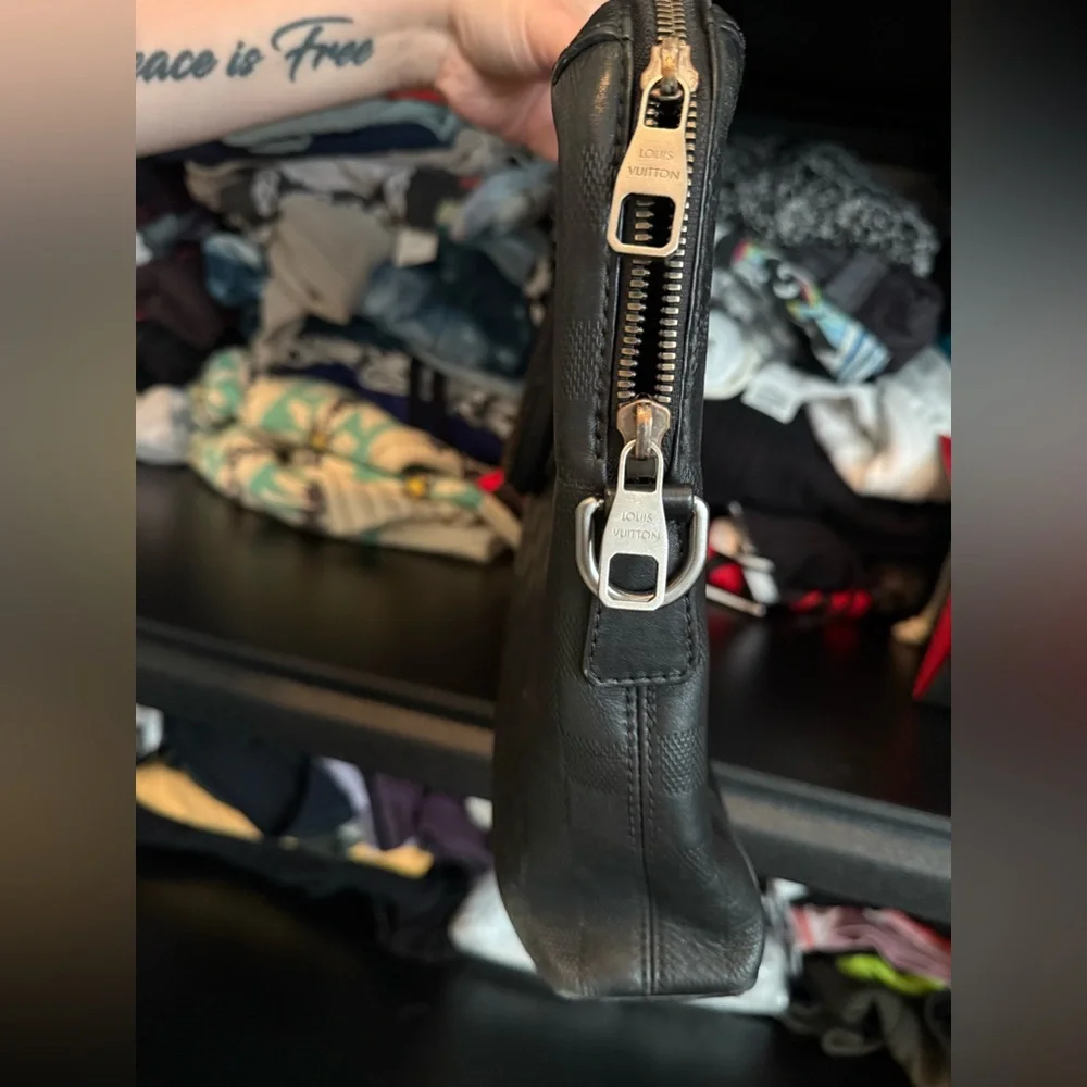 Louis Vuitton Matte Black Damier Porte Documents Jour Leather Satchel - Picture 6 of 15